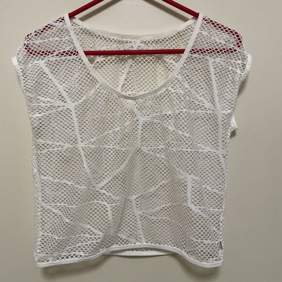 Fabletics Fishnet White Mesh Net Sheer Shirt Top M Dance Aerobics 80’s crop - Picture 1 of 5